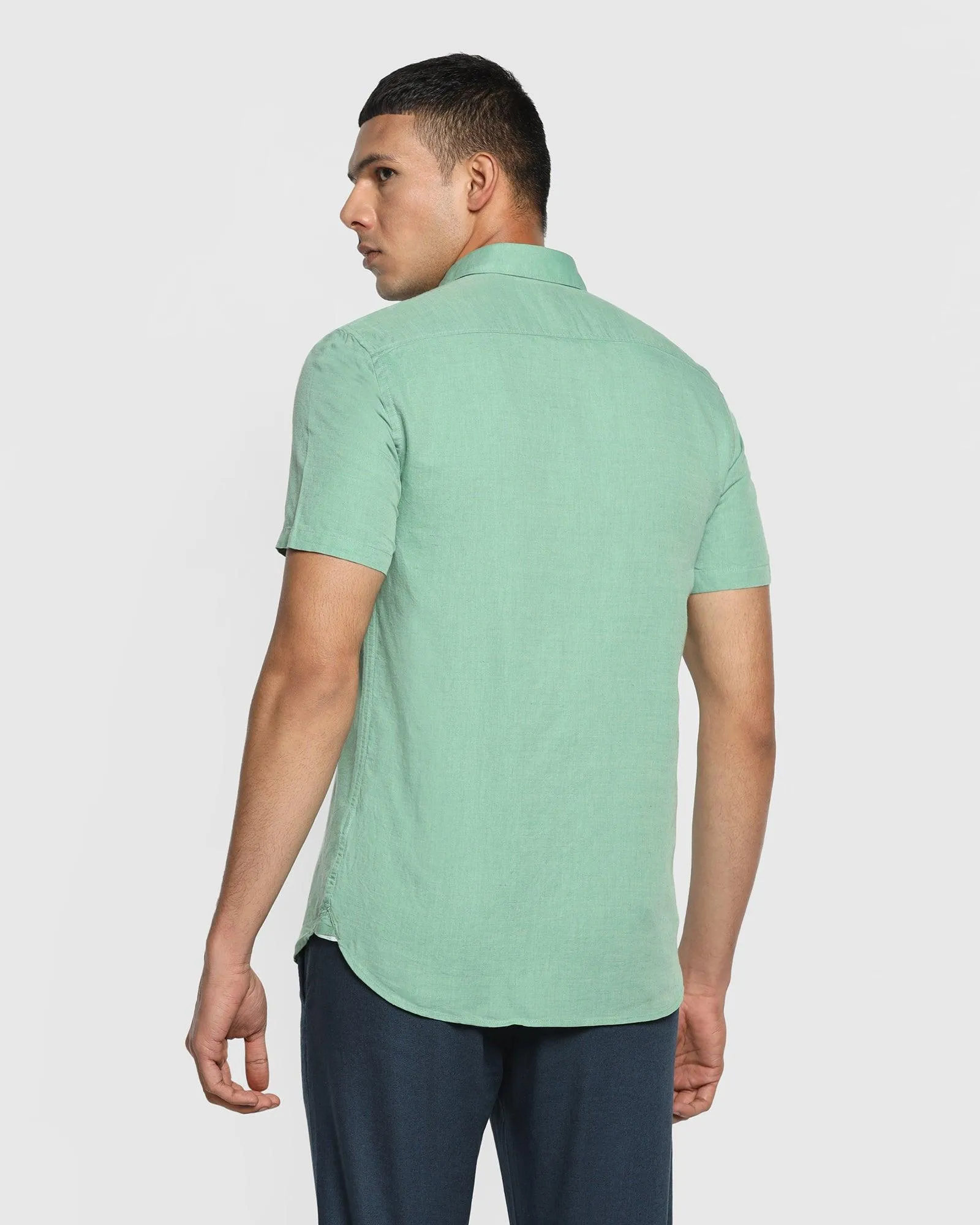 Linen Casual Half Sleeve Green Solid Shirt - Salmon