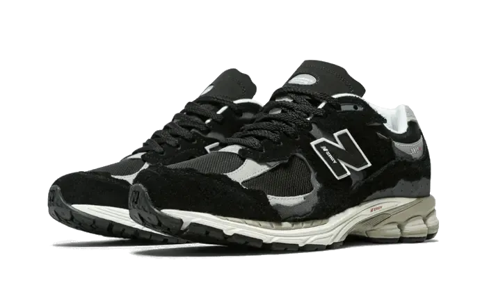 New Balance 2002R Protection Pack Black