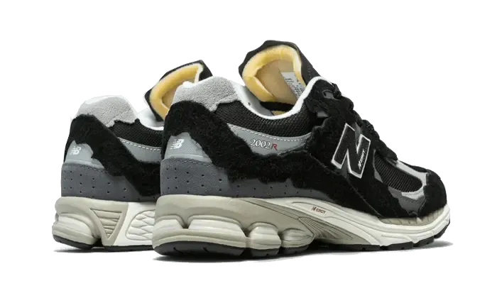 New Balance 2002R Protection Pack Black