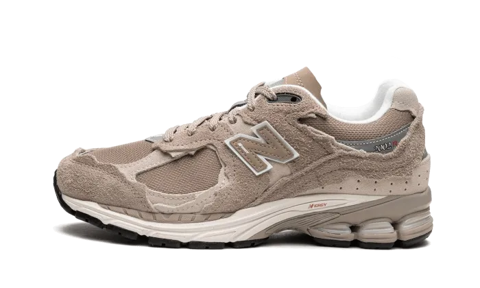 New Balance 2002R Protection Pack Driftwood