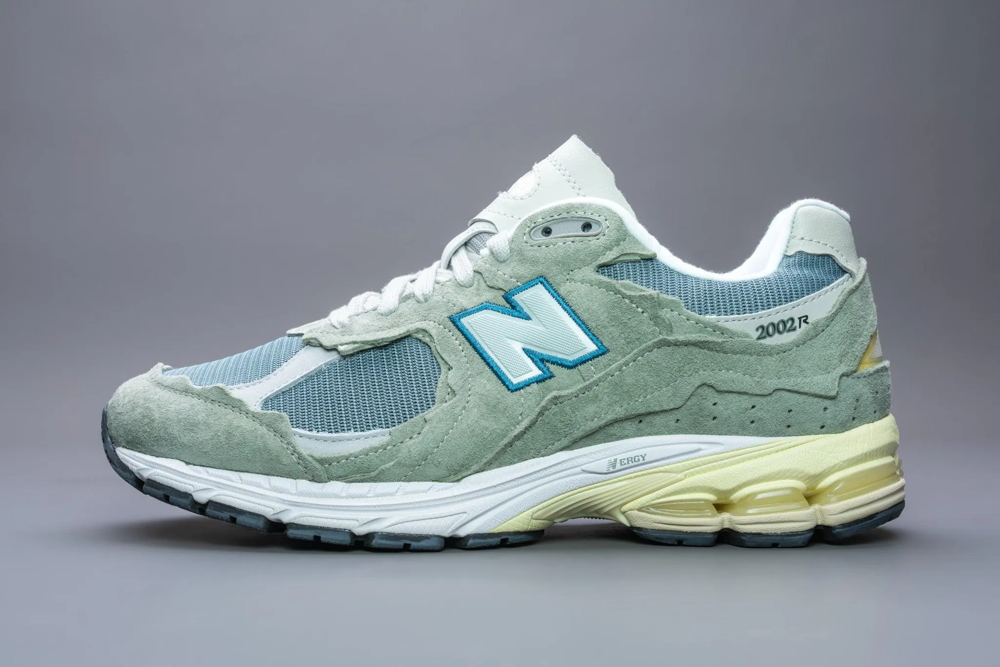 New Balance 2002R Protection Pack Mirage Grey