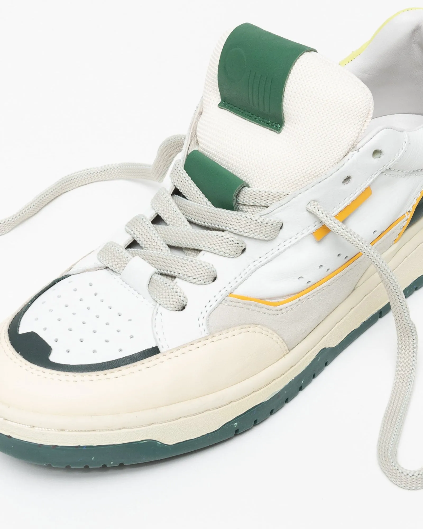 Oncept Paris Sneakers in Ivory Green