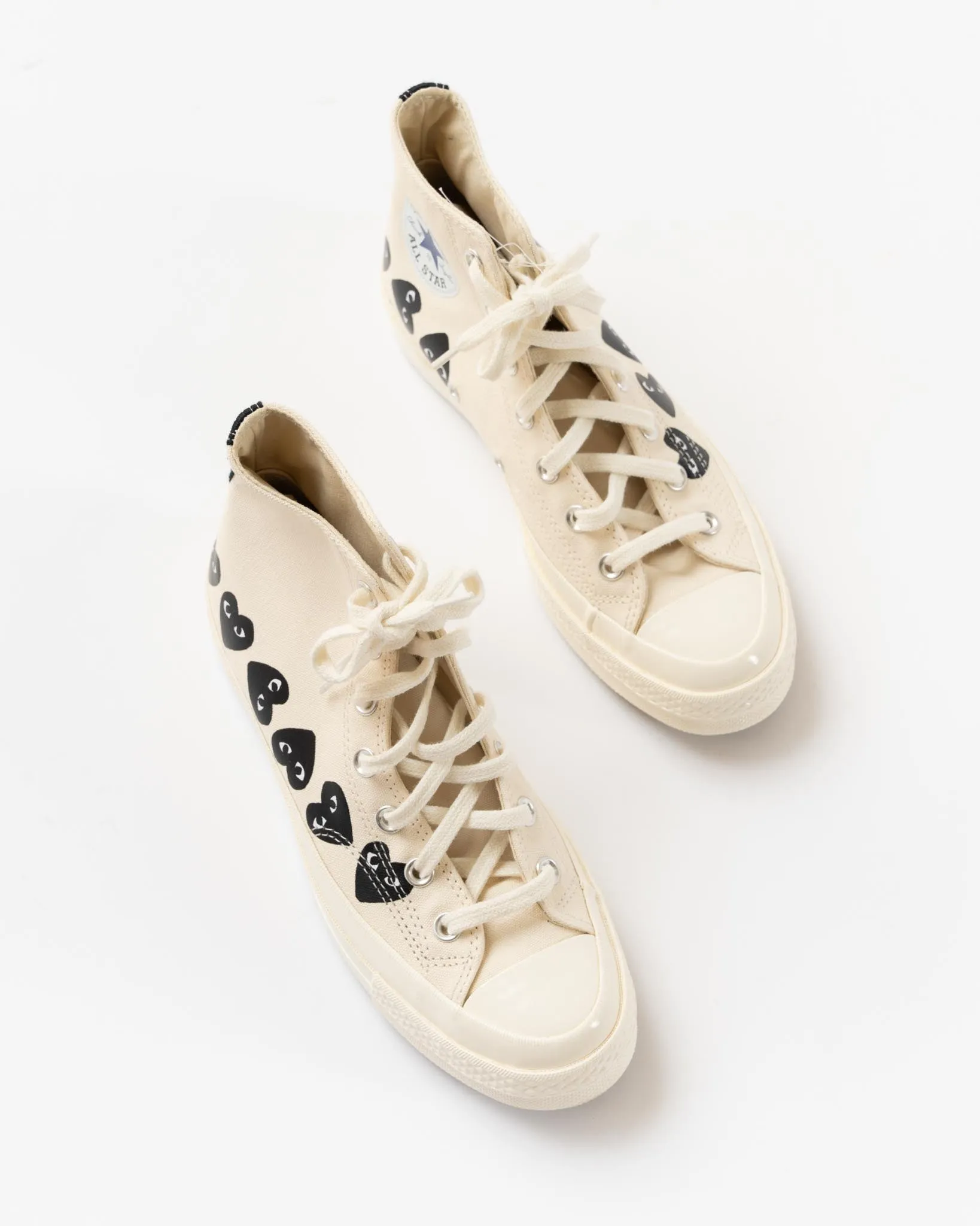 PLAY Converse x COMME des GARÇONS Multi Heart High Top in Beige